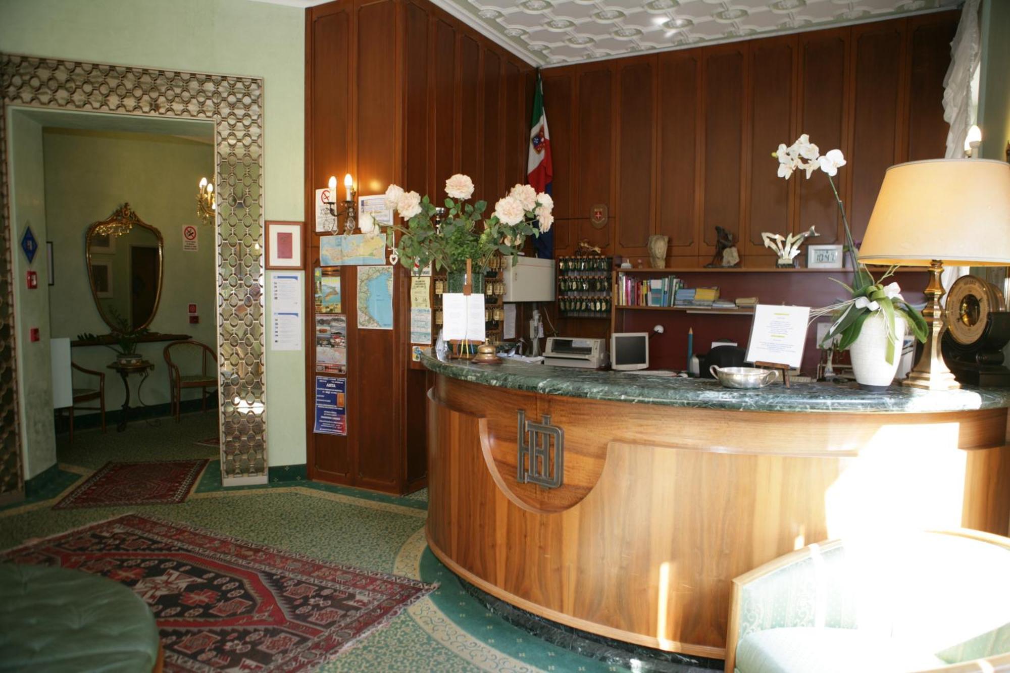 Hotel Diana Grado Exteriér fotografie
